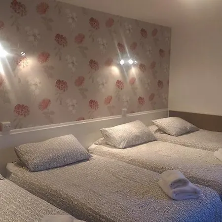 فندق مبيت وإفطار ذا باوندري - مكان للمبيت والإفطار 3*